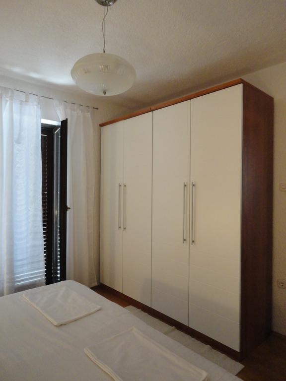 Apartment Mira Senj  Habitación foto